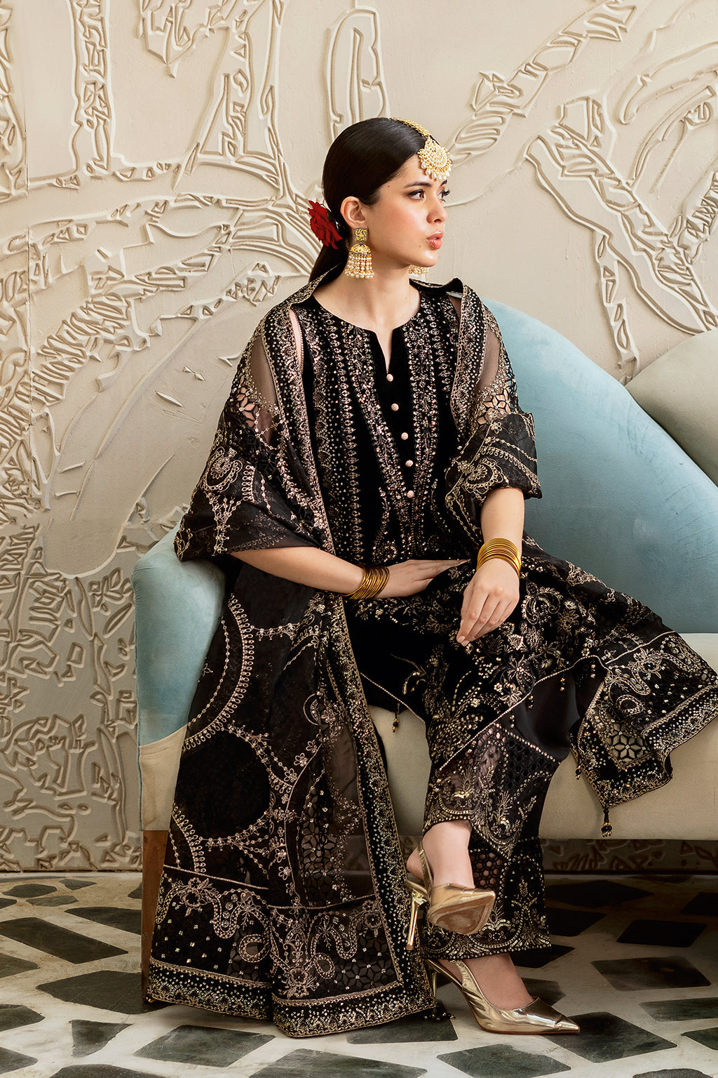 Black Embroidered Velvet 3-Piece Suit | Organza Dupatta & Raw Silk Trouser – Stitched Pakistani Winter Luxury Formal UK | Velvet Vol 6 V-603 - View 8