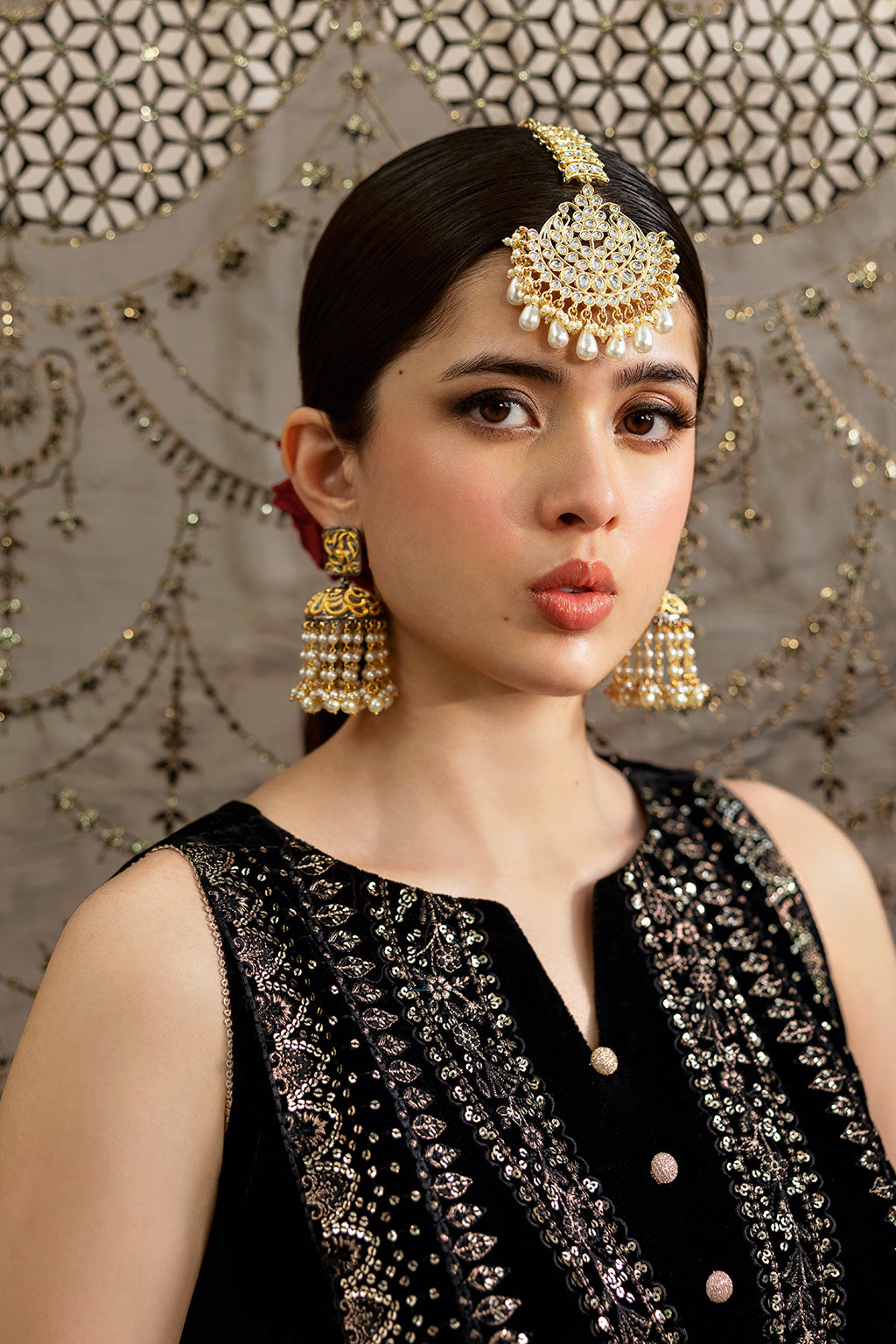 Black Embroidered Velvet 3-Piece Suit | Organza Dupatta & Raw Silk Trouser – Stitched Pakistani Winter Luxury Formal UK | Velvet Vol 6 V-603 - View 10