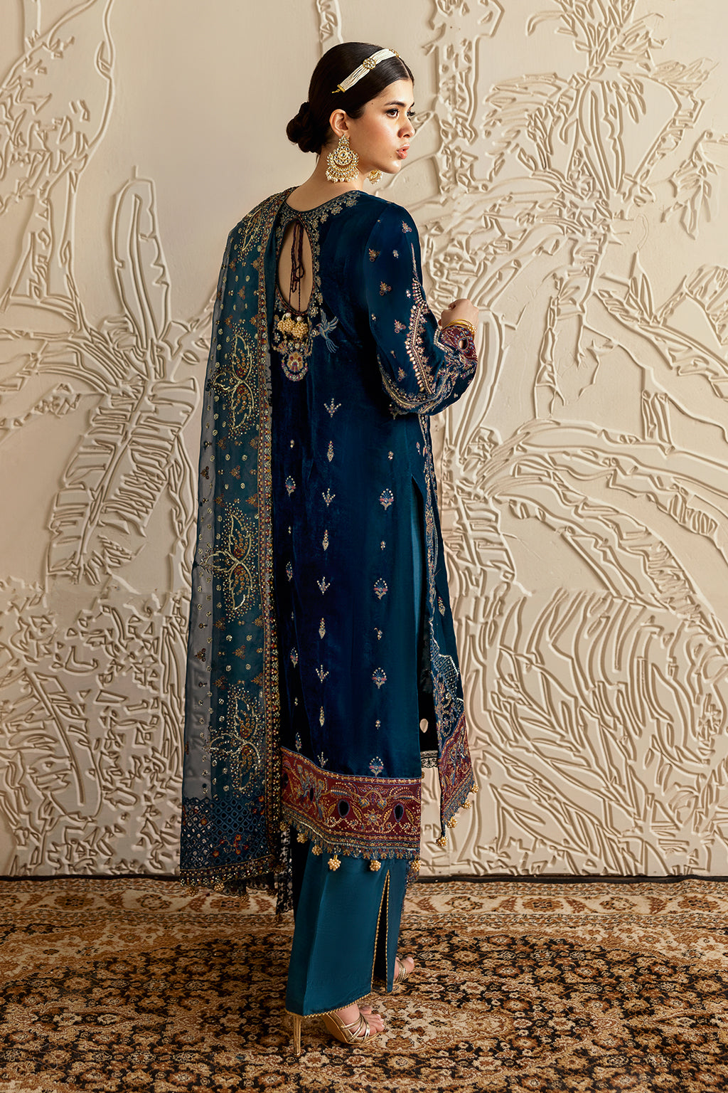 Dark Teal Embroidered Velvet 3-Piece Suit | Organza Dupatta & Raw Silk Trouser – Ready to Wear Pakistani Winter Formal UK | Velvet Vol 6 V-604 - View 5