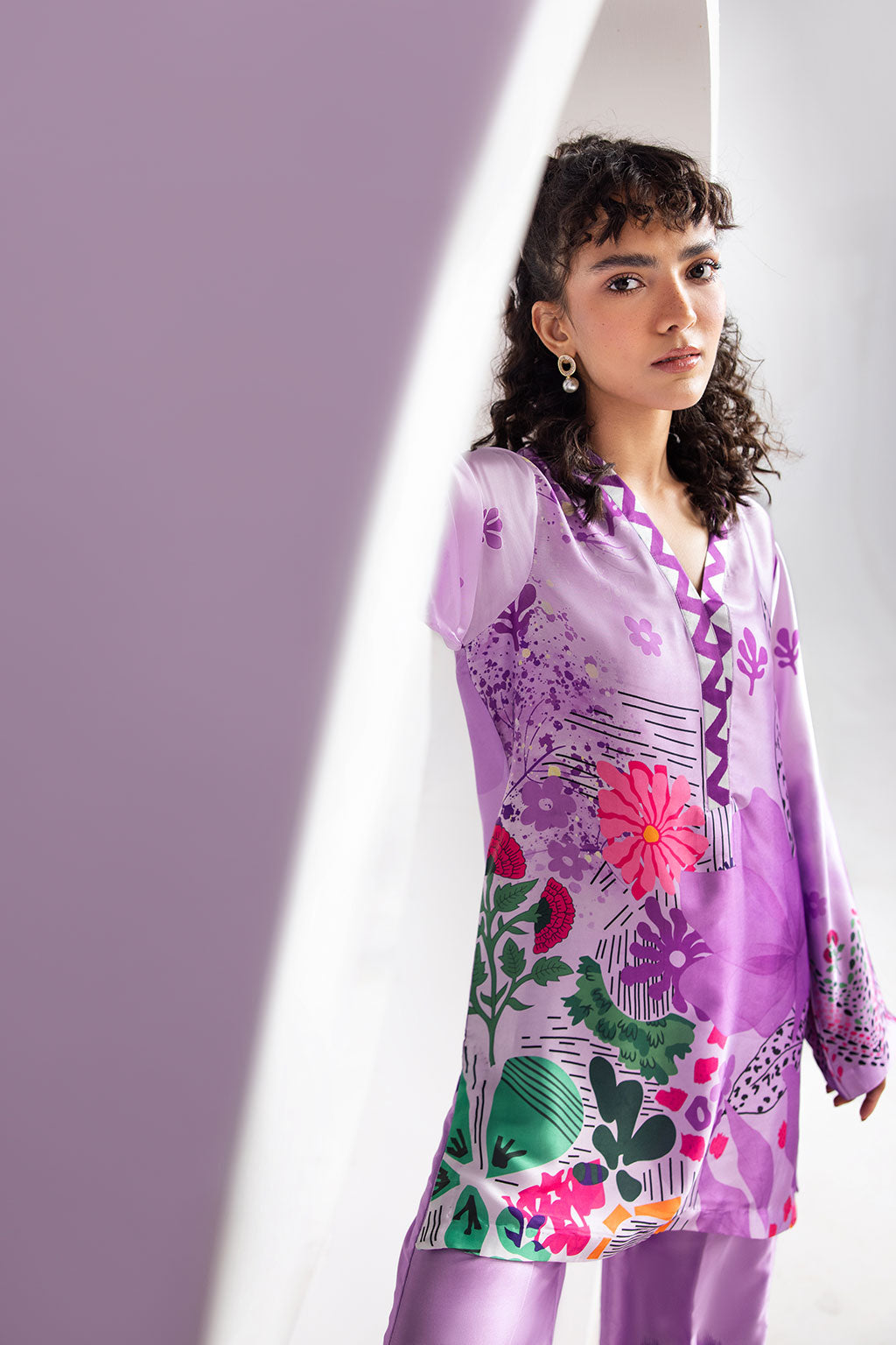 Lilac Digital Printed Silk 2-Piece Co-ord Set | Shirt & Straight Pants – Stitched Pakistani Casual Chic UK | AP-107 - View 4