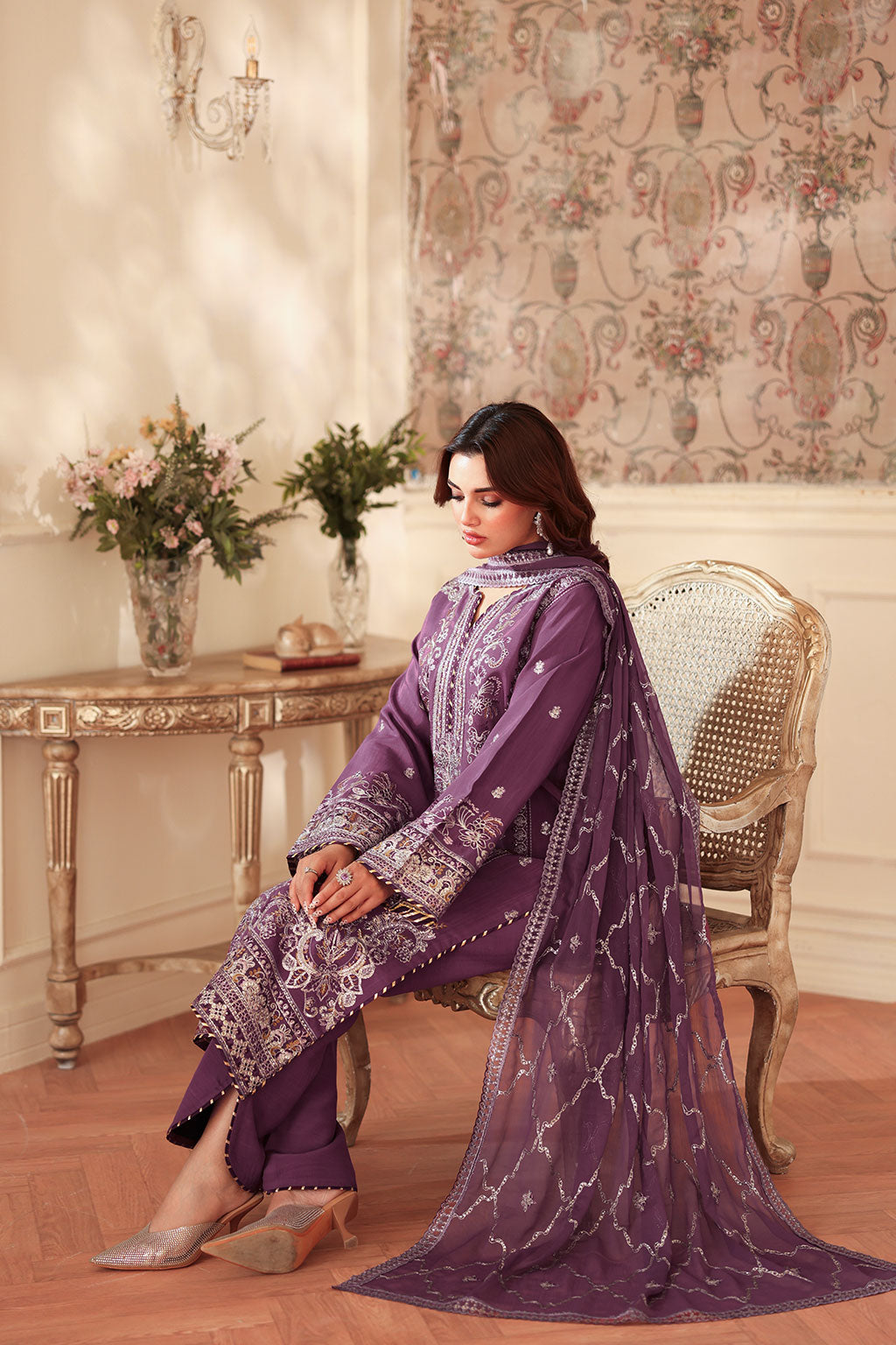 Aangan | AA-208