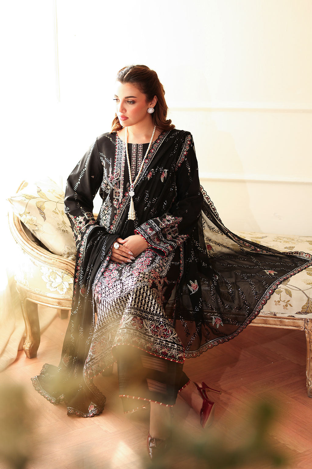 Aangan | AA-206