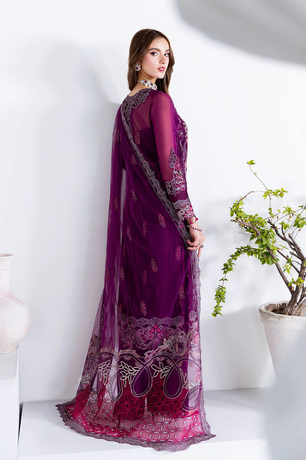 Arzoo | U-206