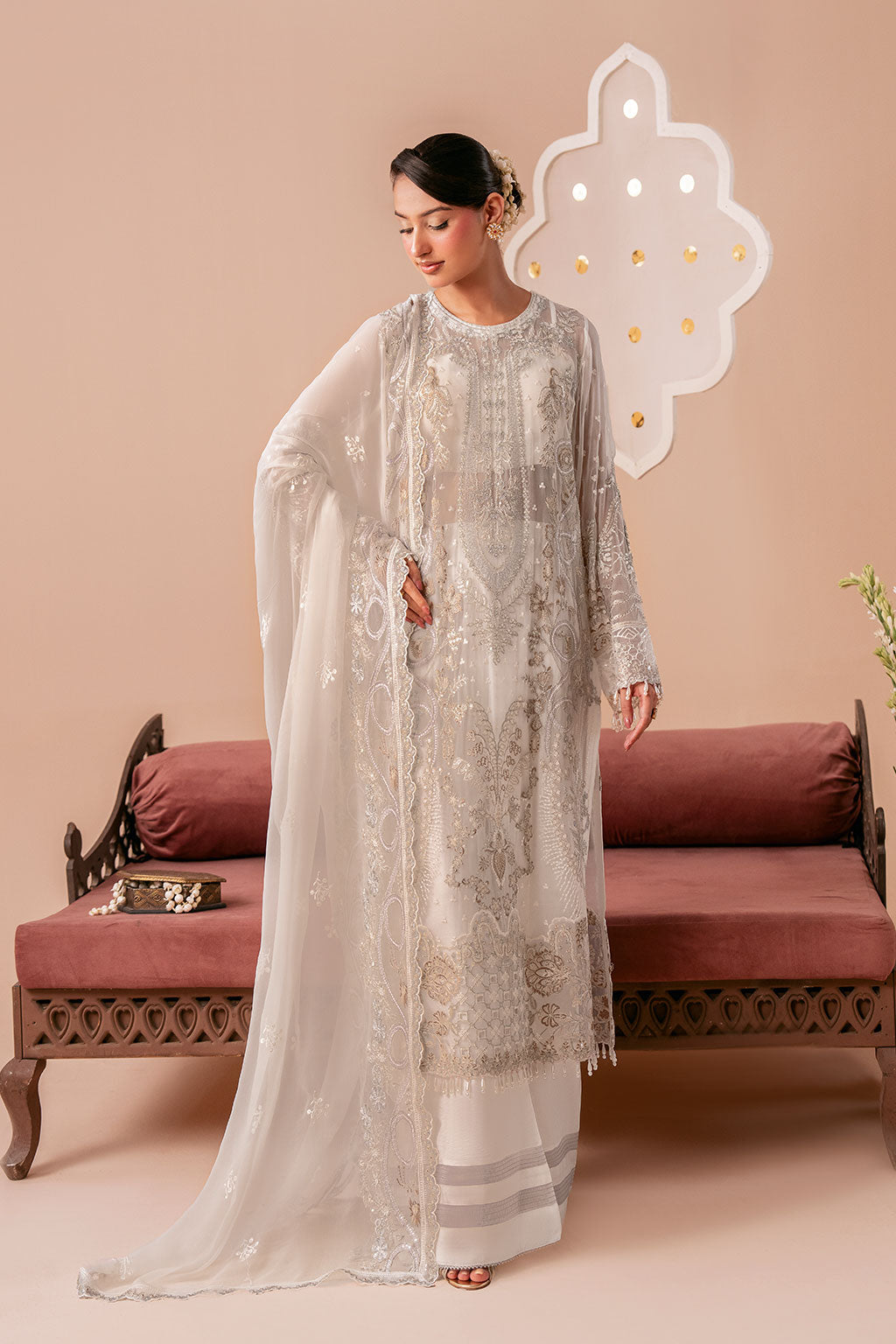 Ivory White Embroidered Chiffon 3-Piece Suit | Organza Border & Chiffon Dupatta – Stitched Pakistani Semi-Formal Dress UK | Dastak Vol 3 Q-302 - Image 7