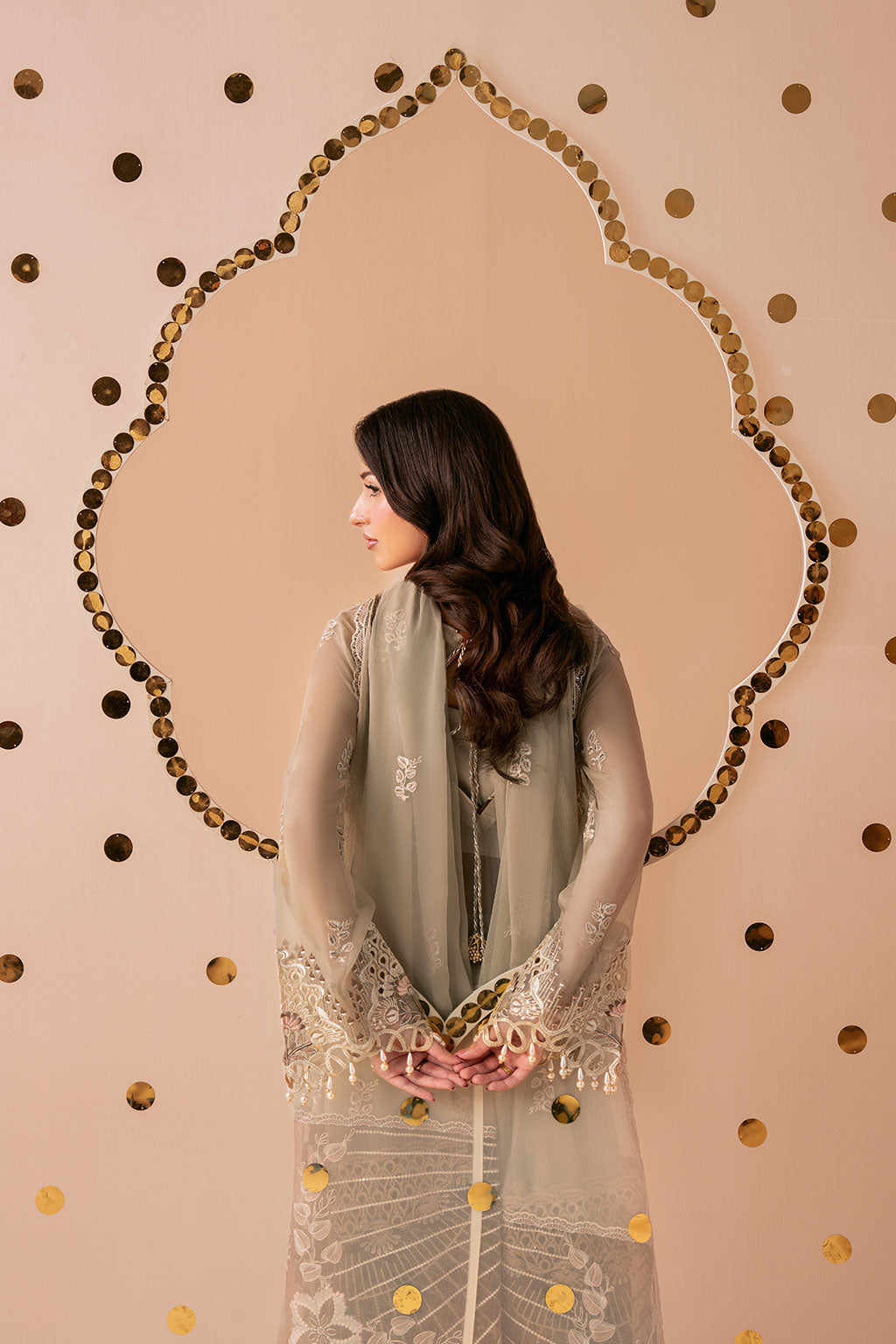Beige Chiffon 3-Piece Suit | Dastak Q-307 – View 8