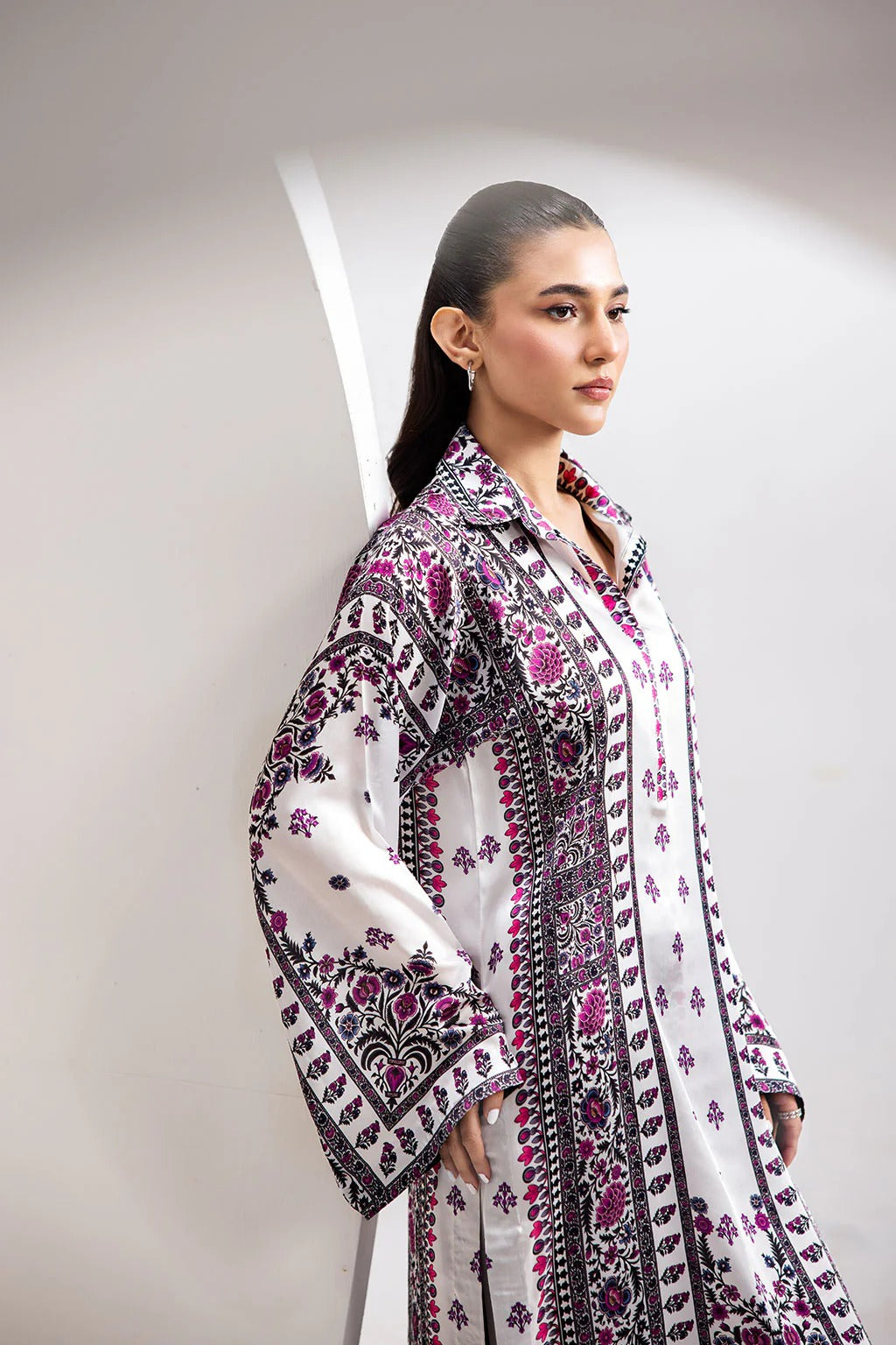 White Digital Printed Silk 2-Piece Co-ord Set | Kurta & Straight Pants – Stitched Pakistani Casual Chic UK | AP-103 - View 1