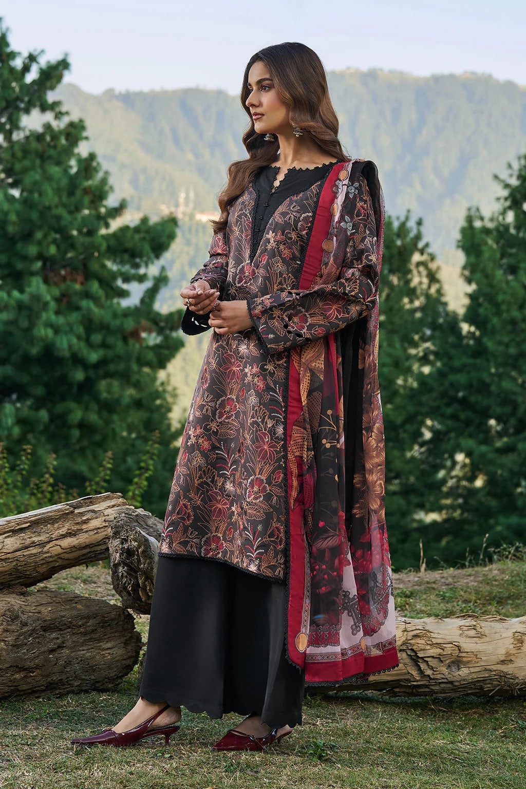 Black Floral Woven Viscose 3-Piece Suit | Red Border Chiffon Dupatta & Trouser – Ready to Wear Pakistani Winter Dress UK | Viscose Vol 7 J-705 - View 1